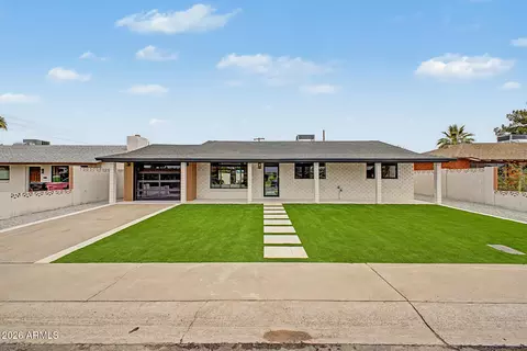 8008 E Whitton Ave, Scottsdale, AZ 85251