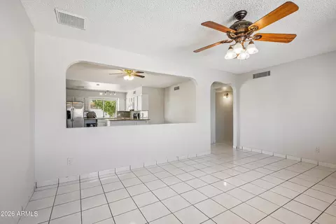 Living - 4301 N 80th Ln, Phoenix, AZ 85033 photo 3 of 4