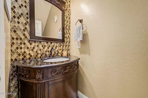 Bath - 7406 E Olla Ave, Mesa, AZ 85212 photo 1 of 5