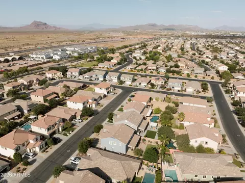 View/Area - 3105 E Roland St, Mesa, AZ 85213 photo 7 of 7