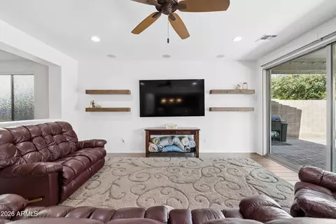 Living - 3105 E Roland St, Mesa, AZ 85213 photo 2 of 3