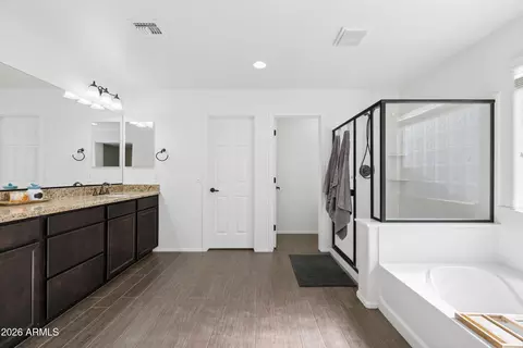 Entry Way - 3105 E Roland St, Mesa, AZ 85213 photo 7 of 12