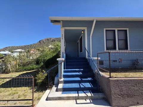Exterior - 404 Roberts Ave, Bisbee, AZ 85603 photo 3 of 10