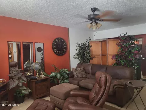 808 N 82nd St #F205, Scottsdale, AZ 85257