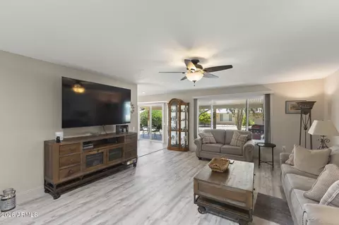 12927 W Maplewood Dr, Sun City West, AZ 85375