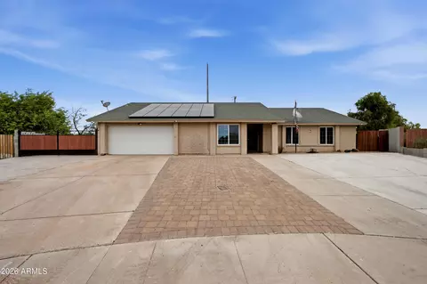 12039 N 60th Ave, Glendale, AZ 85304