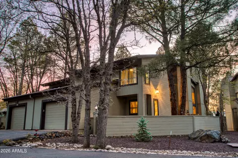 3744 Crown Dancer Dr, Pinetop, AZ 85935