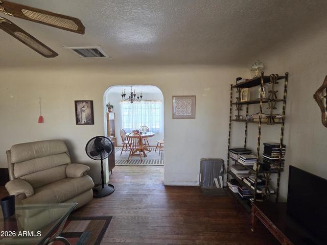 618 E 8th St, Casa Grande, AZ 85122