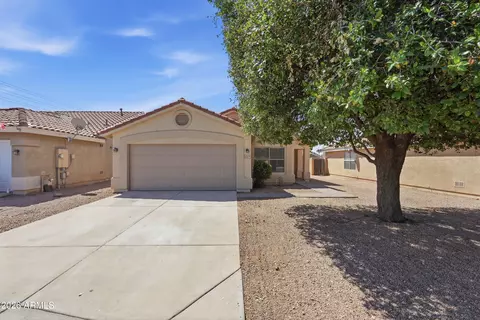 1007 S Slater Cir, Mesa, AZ 85206