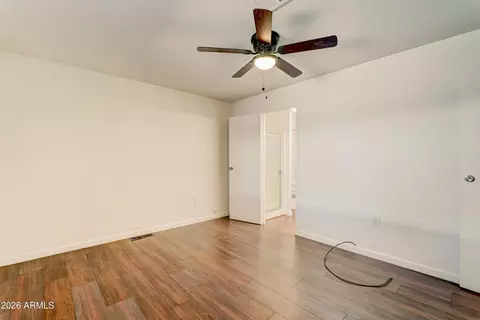 3448 E Beverly Ln, Phoenix, AZ 85032 photo 12