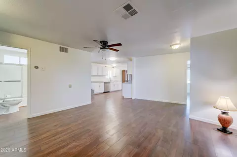 3448 E Beverly Ln, Phoenix, AZ 85032 photo 8