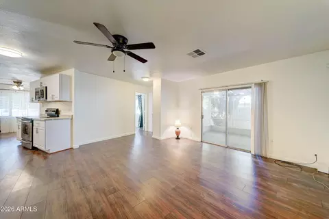 3448 E Beverly Ln, Phoenix, AZ 85032 photo 6