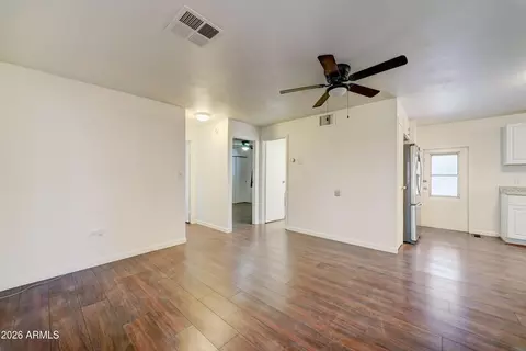 3448 E Beverly Ln, Phoenix, AZ 85032 photo 9