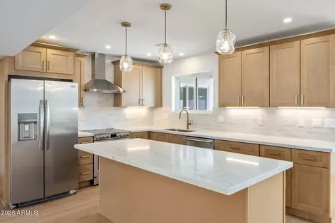 Kitchen - 3616 E Wethersfield Rd, Phoenix, AZ 85032 photo 2 of 4