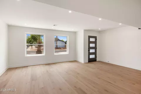 Living - 3616 E Wethersfield Rd, Phoenix, AZ 85032 photo 1 of 4