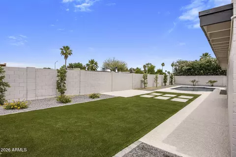 Exterior - 3616 E Wethersfield Rd, Phoenix, AZ 85032 photo 3 of 11
