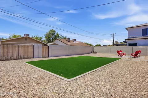 Exterior - 4845 E Fairmount Ave, Phoenix, AZ 85018 photo 4 of 6
