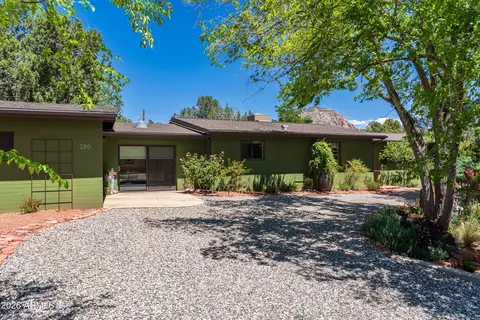 390 Juniper Dr, Sedona, AZ 86336