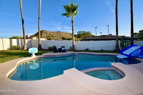 Exterior - 201 W Pershing Ave, Phoenix, AZ 85029 photo 3 of 7