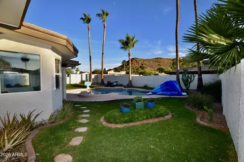 Exterior - 201 W Pershing Ave, Phoenix, AZ 85029 photo 4 of 7