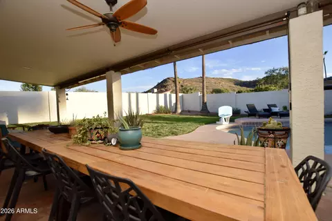 Exterior - 201 W Pershing Ave, Phoenix, AZ 85029 photo 6 of 7