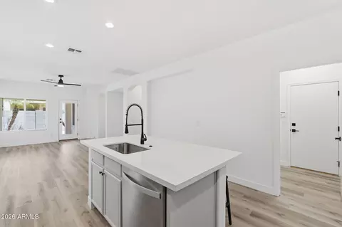 1850 E Del Rio St, Gilbert, AZ 85295 photo 3