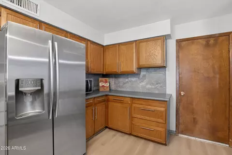 Kitchen - 701 S Clearview Ave, Mesa, AZ 85208 photo 4 of 5