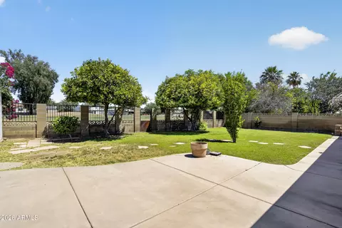 Exterior - 701 S Clearview Ave, Mesa, AZ 85208 photo 5 of 7