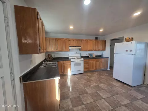 4716 W Osborn Rd, Phoenix, AZ 85031 photo 7