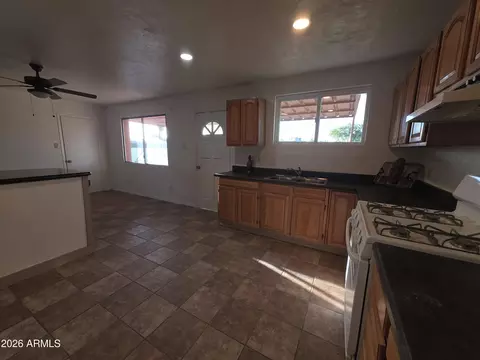 4716 W Osborn Rd, Phoenix, AZ 85031 photo 19