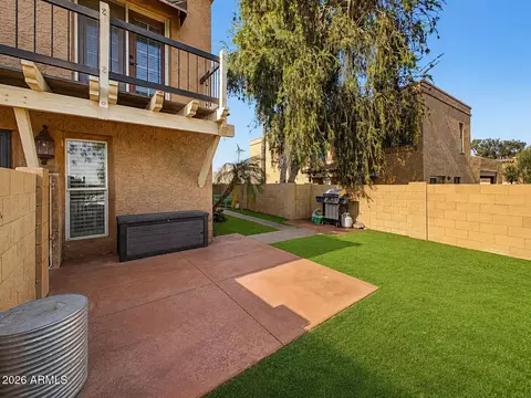 Exterior - 735 E North Ln #2, Phoenix, AZ 85020 photo 5 of 8