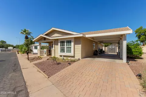 7300 N 51st Ave #118, Glendale, AZ 85301