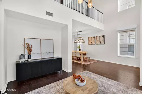 Entry Way - 706 E Washington St #124, Phoenix, AZ 85034 photo 1 of 2