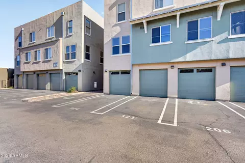 Exterior - 706 E Washington St #124, Phoenix, AZ 85034 photo 8 of 8