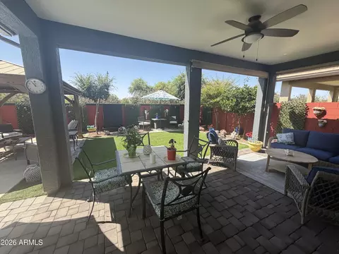 Exterior - 3959 E Liberty Ln E, Gilbert, AZ 85296 photo 3 of 5