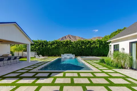 Exterior - 5502 E Mariposa St, Phoenix, AZ 85018 photo 3 of 10