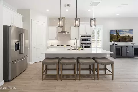 Kitchen - 2120 E Park View Ln, Phoenix, AZ 85024 photo 2 of 5
