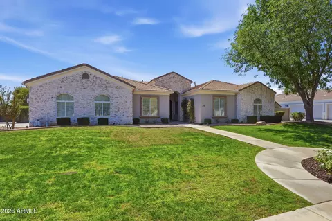 Exterior - 215 S Parkcrest St, Gilbert, AZ 85296 photo 1 of 14