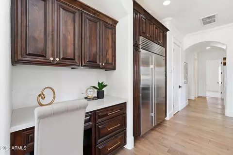 Entry Way - 215 S Parkcrest St, Gilbert, AZ 85296 photo 3 of 4