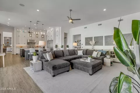 Living - 2652 E Pelican Ct, Gilbert, AZ 85297 photo 3 of 7