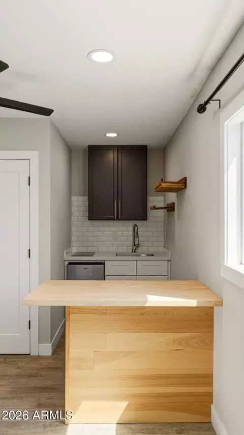 Kitchen - 4240 E Desert Cactus St, Phoenix, AZ 85032 photo 5 of 5