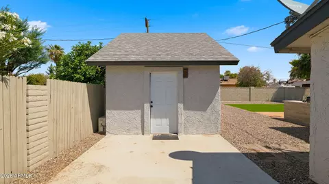 Exterior - 4240 E Desert Cactus St, Phoenix, AZ 85032 photo 2 of 13