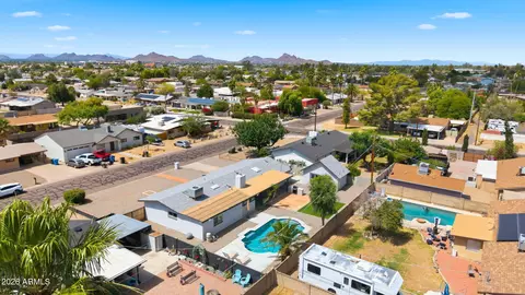 View/Area - 4240 E Desert Cactus St, Phoenix, AZ 85032 photo 7 of 13