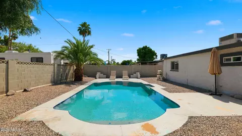 Exterior - 4240 E Desert Cactus St, Phoenix, AZ 85032 photo 8 of 13