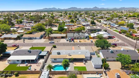View/Area - 4240 E Desert Cactus St, Phoenix, AZ 85032 photo 9 of 13