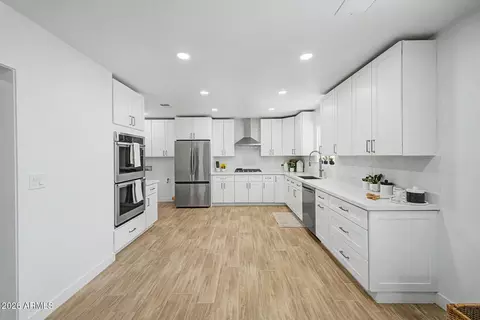 Kitchen - 315 Encanto Dr, Tempe, AZ 85281 photo 1 of 4