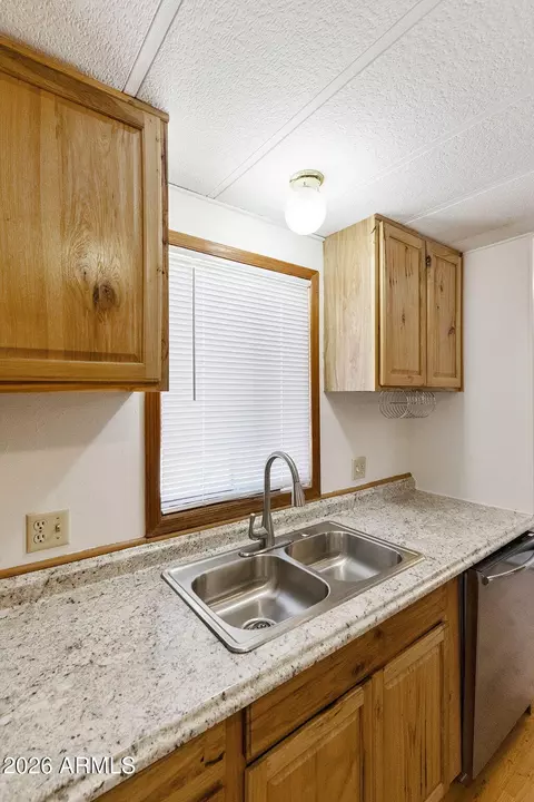 293 S Belaire Rd, Apache Junction, AZ 85119 photo 8
