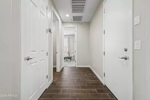 Entry Way - 725 E Liberty Ln, Gilbert, AZ 85296 photo 4 of 4