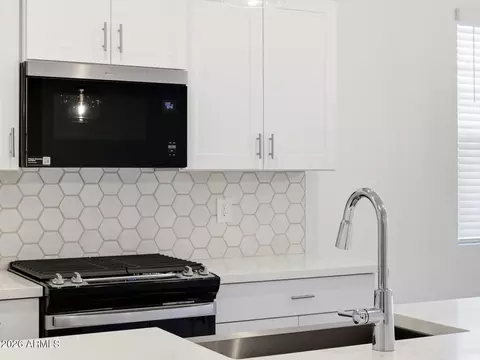 15803 W Cottontail Ln, Surprise, AZ 85387