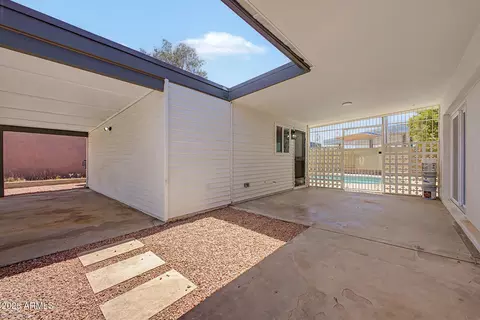 Exterior - 2009 E 3rd Dr, Mesa, AZ 85204 photo 2 of 11